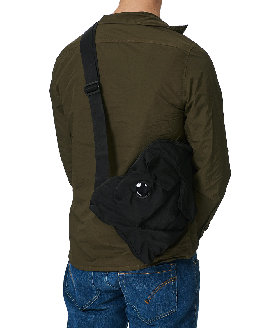 Herre | C.P. Company Nylon B Shoulder Bag Black | C.P. Company | Nylon B Shoulder Bag Black