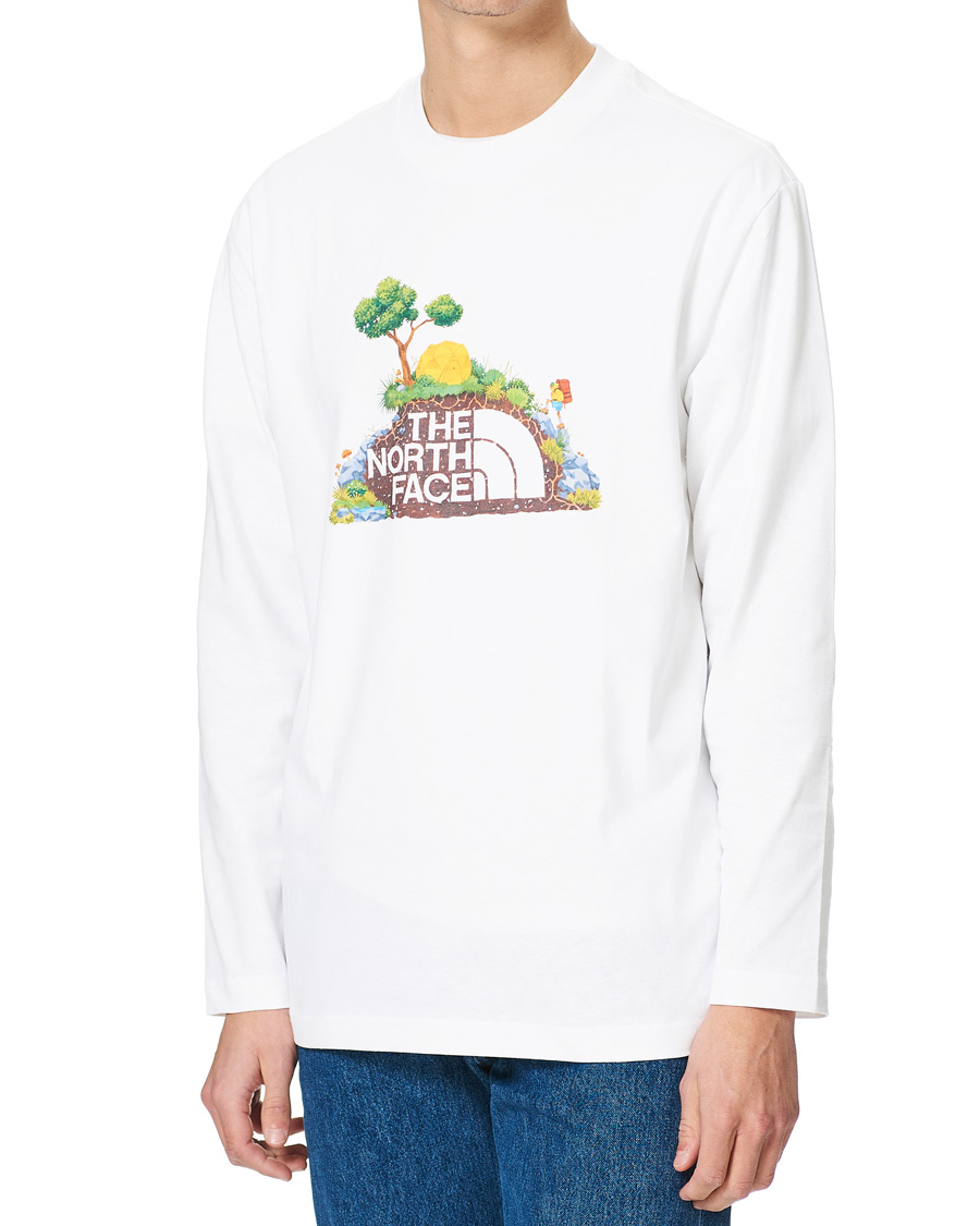 Herre | T-Shirts | The North Face | Heritage Printed Long Sleeve Tee White