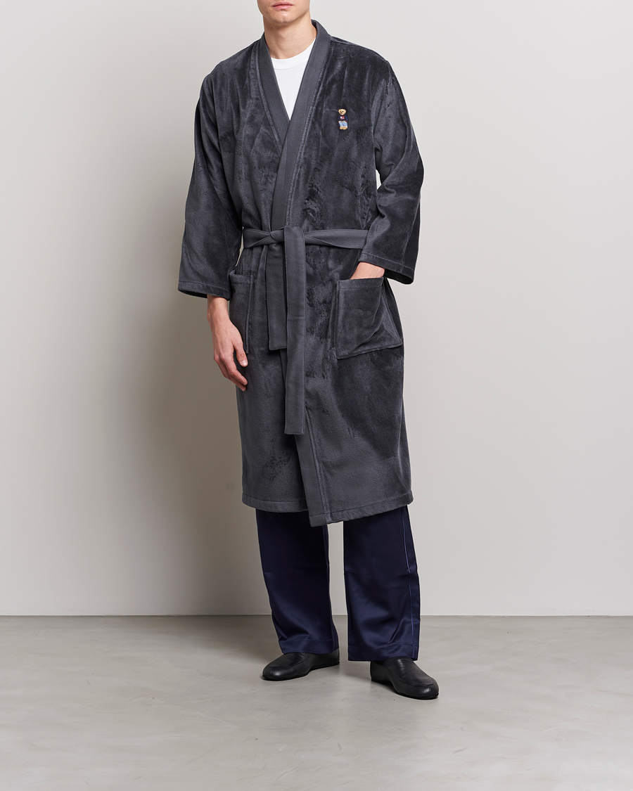 Herre | Pyjamaser og badekåper | Ralph Lauren Home | Flag Sweater Bear Bathrobe Charcoal