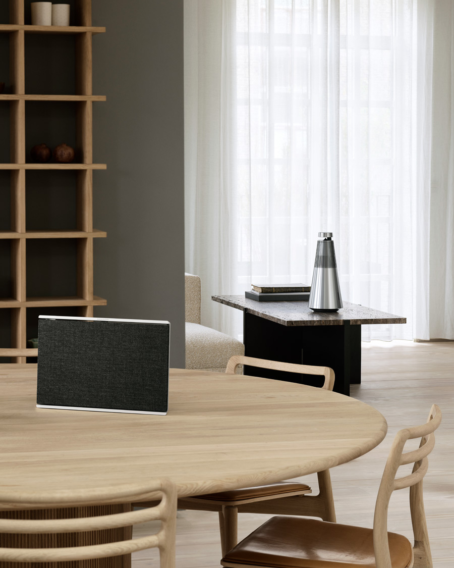 Herre | Bang & Olufsen Beosound Level Portable Wifi Speaker Natural/Dark Grey | Bang & Olufsen | Beosound Level Portable Wifi Speaker Natural/Dark Grey