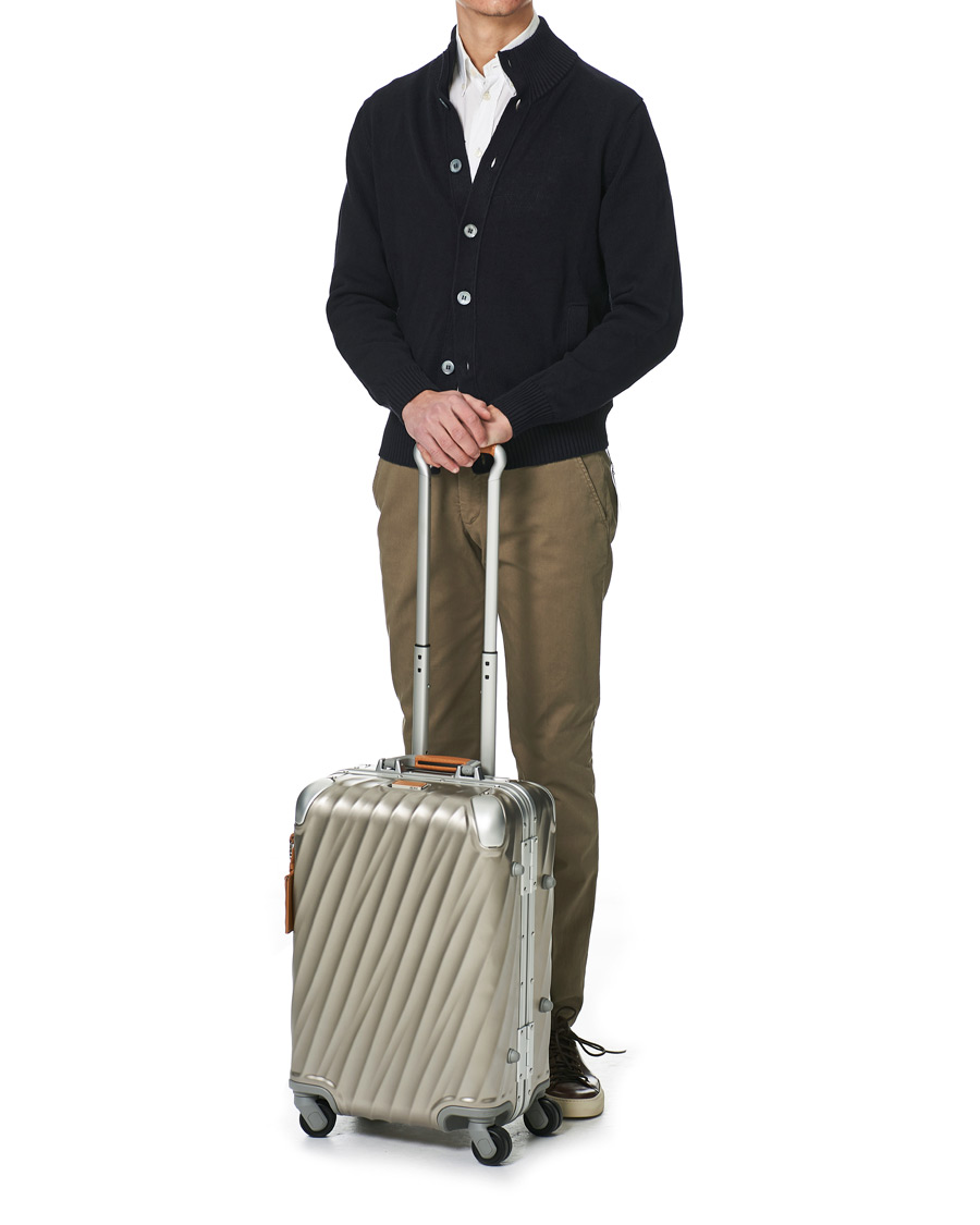 Herre | TUMI International Carry-on TitaniumTrolley Titanium | TUMI | International Carry-on TitaniumTrolley Titanium