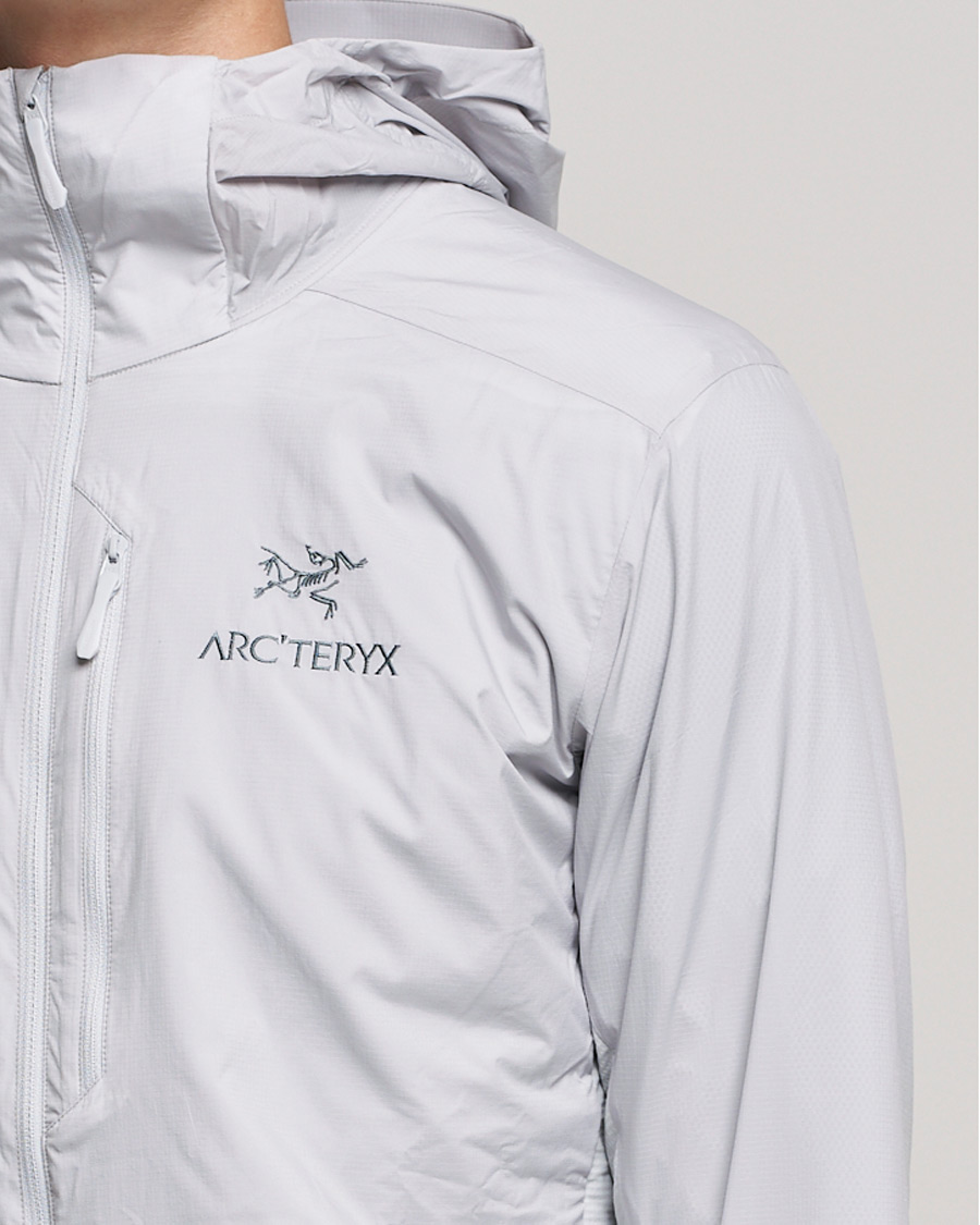 Herre | Jakker | Arc'teryx | Atom Anorak Hooded Jacket Solituded