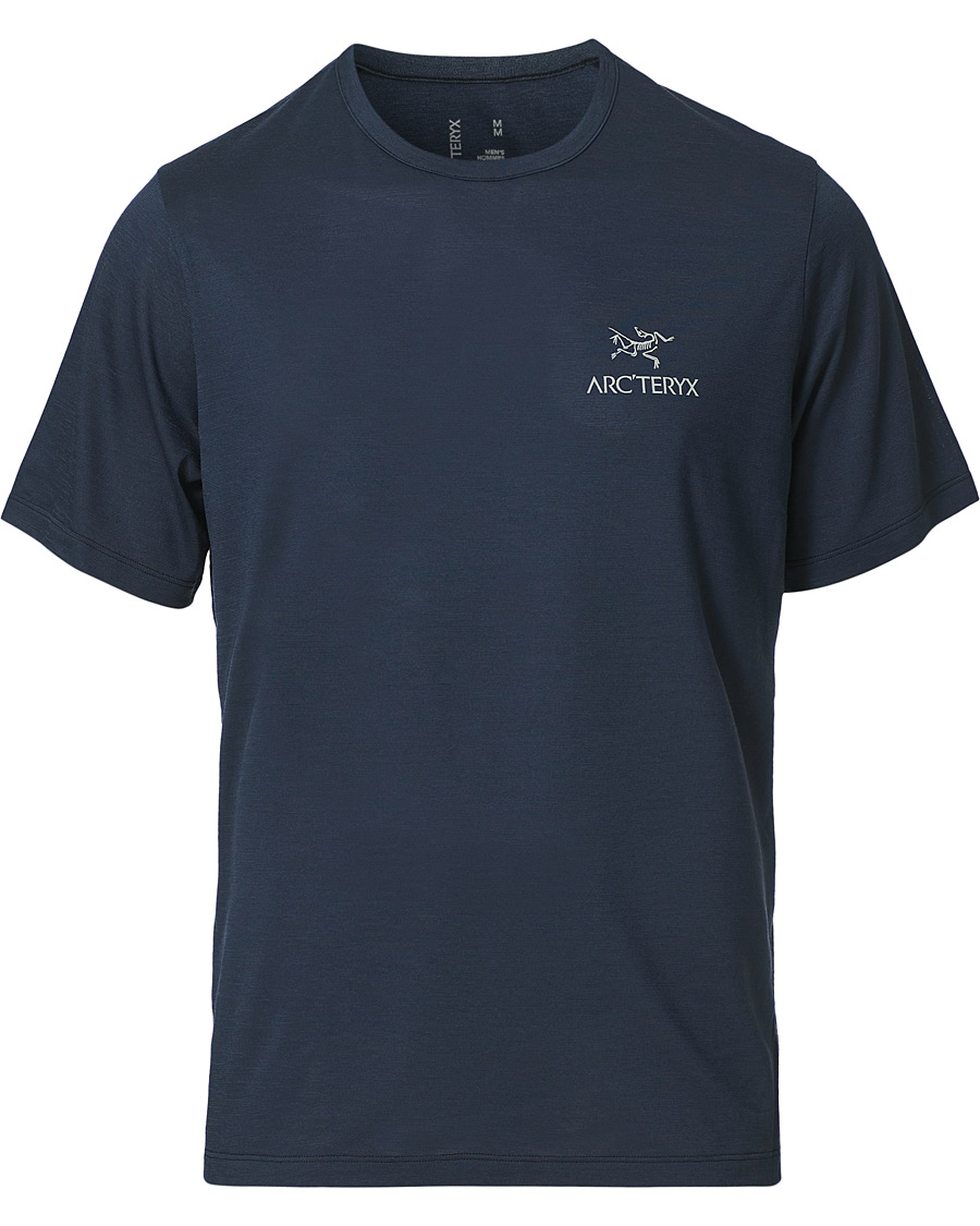 Herre | T-Shirts | Arc'teryx | Arc´Logo Emblem Wool T-shirt Black Sapphire