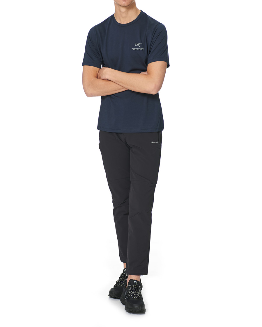 Herre | T-Shirts | Arc'teryx | Arc´Logo Emblem Wool T-shirt Black Sapphire