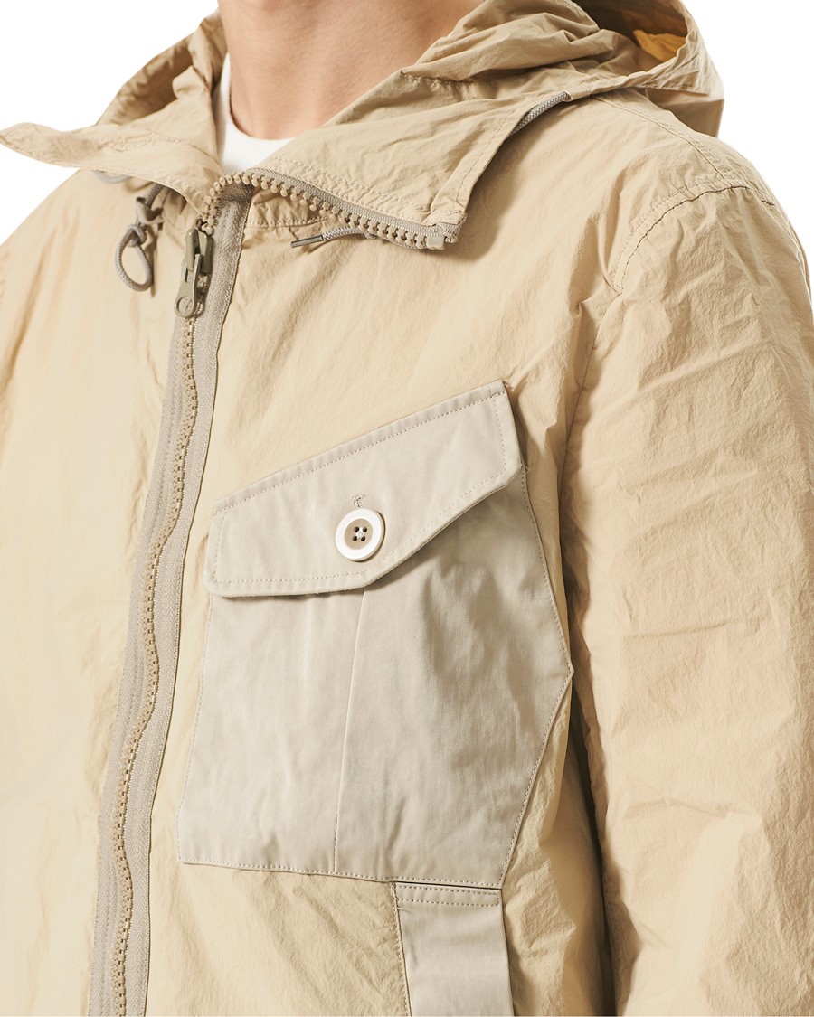 Herre | Jakker | Ten c | Garment Dyed Nylon Hood Jacket Beige