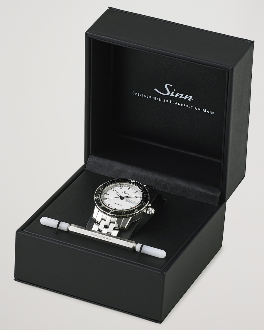 Herre | Sinn 104 I W Pilot Watch 41mm Steel Link White | Sinn | 104 I W Pilot Watch 41mm Steel Link White