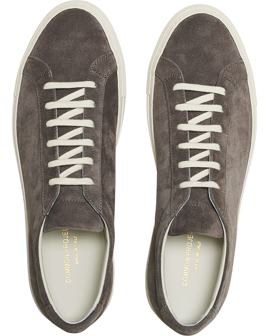 Herre | Common Projects Achilles Low Suede Sneaker Dark Grey | Common Projects | Achilles Low Suede Sneaker Dark Grey
