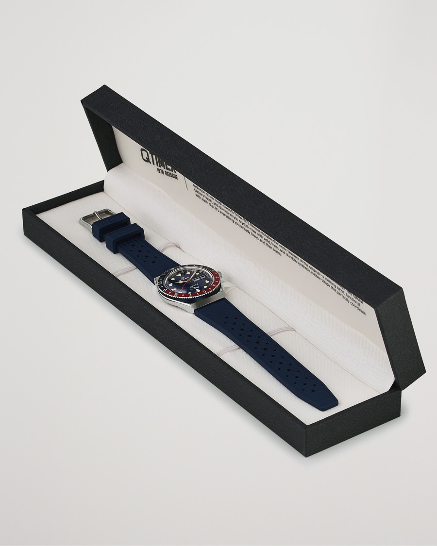 Herre | Timex Q Diver 38mm Rubber Strap Blue/Red | Timex | Q Diver 38mm Rubber Strap Blue/Red