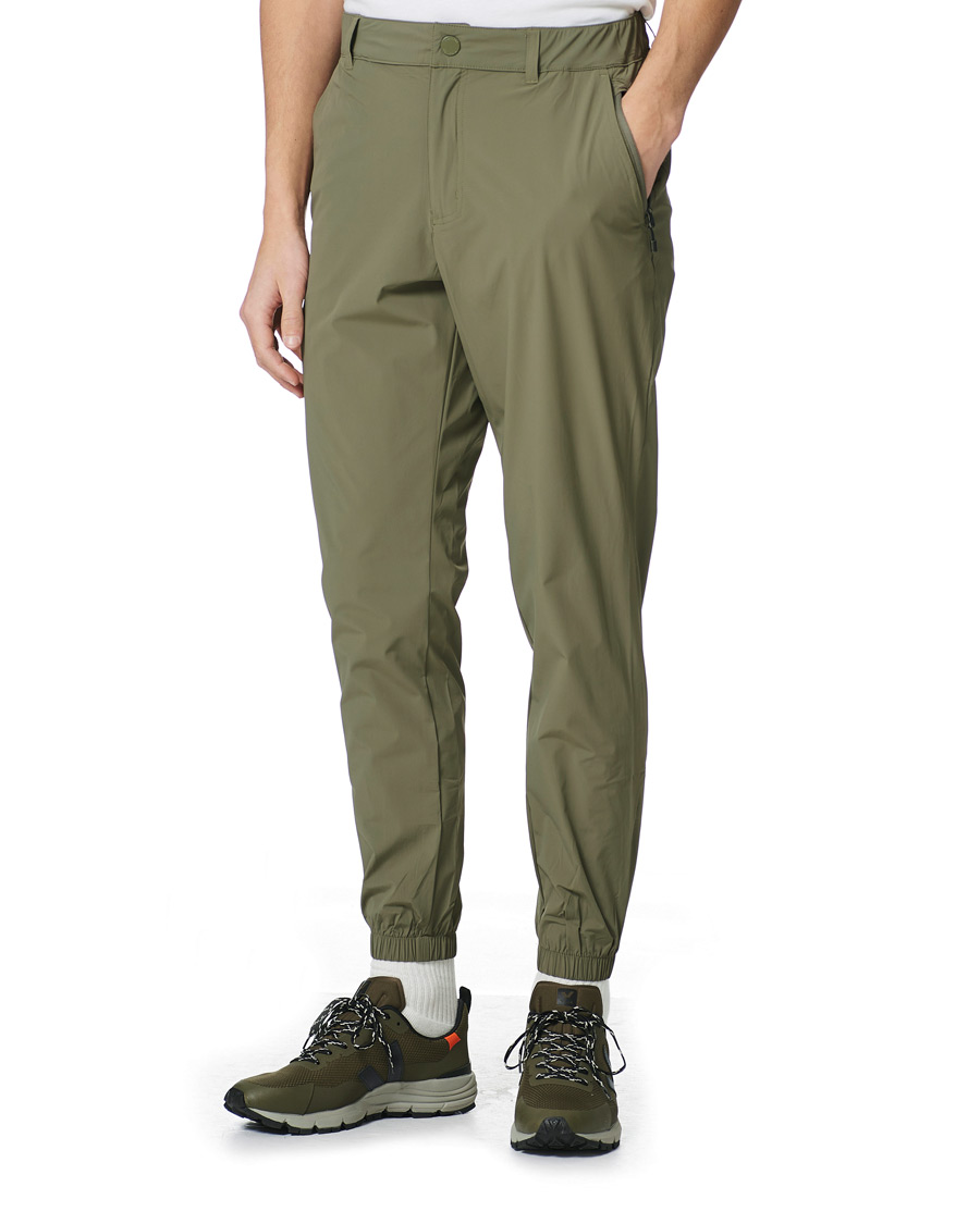 Herre | Bukser | Columbia | Maxtrail Lightweigt Woven Jogger Stone Green