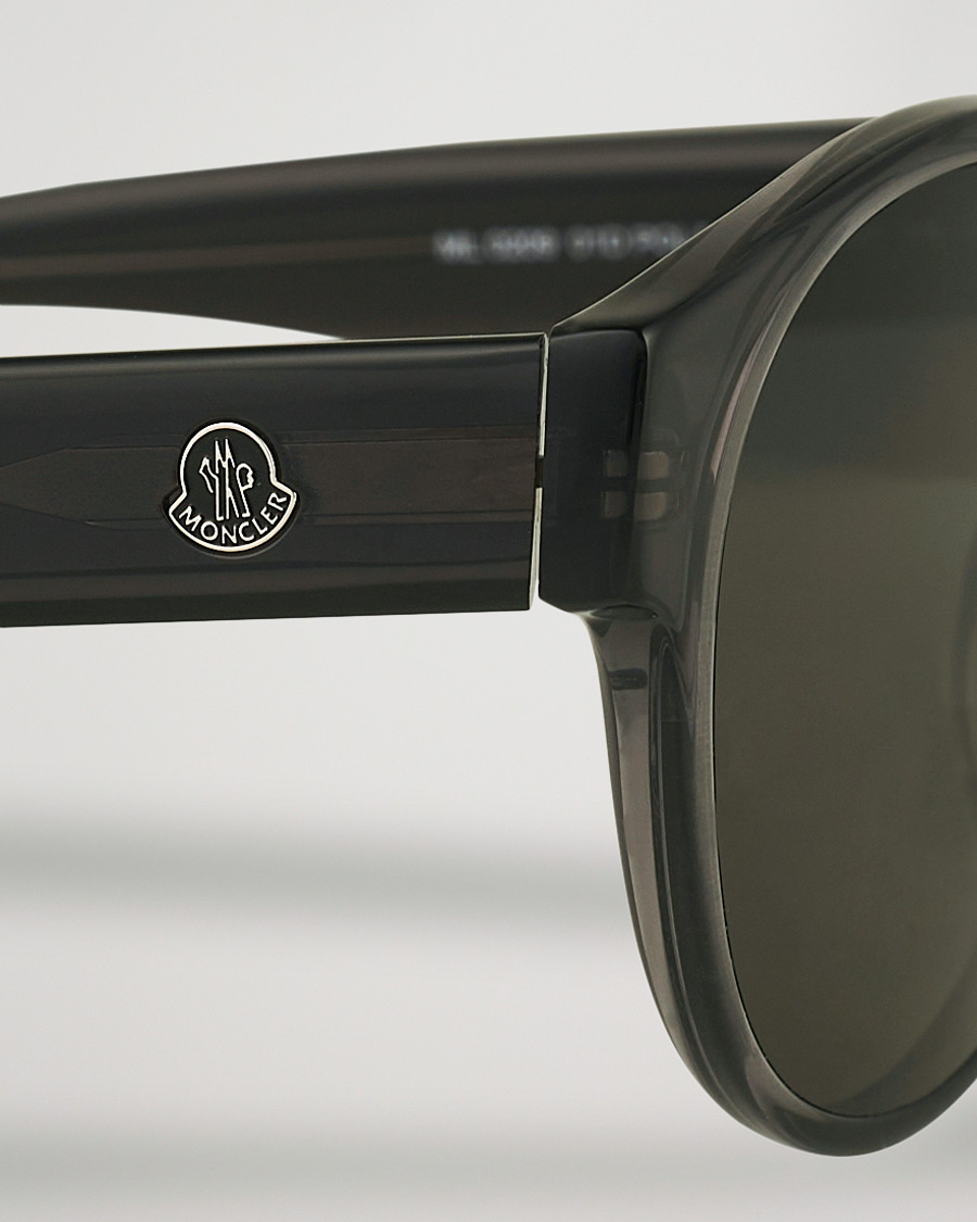 Herre | Moncler Lunettes ML0209 Polarized Sunglasses Shiny Black/Smoke | Moncler Lunettes | ML0209 Polarized Sunglasses Shiny Black/Smoke