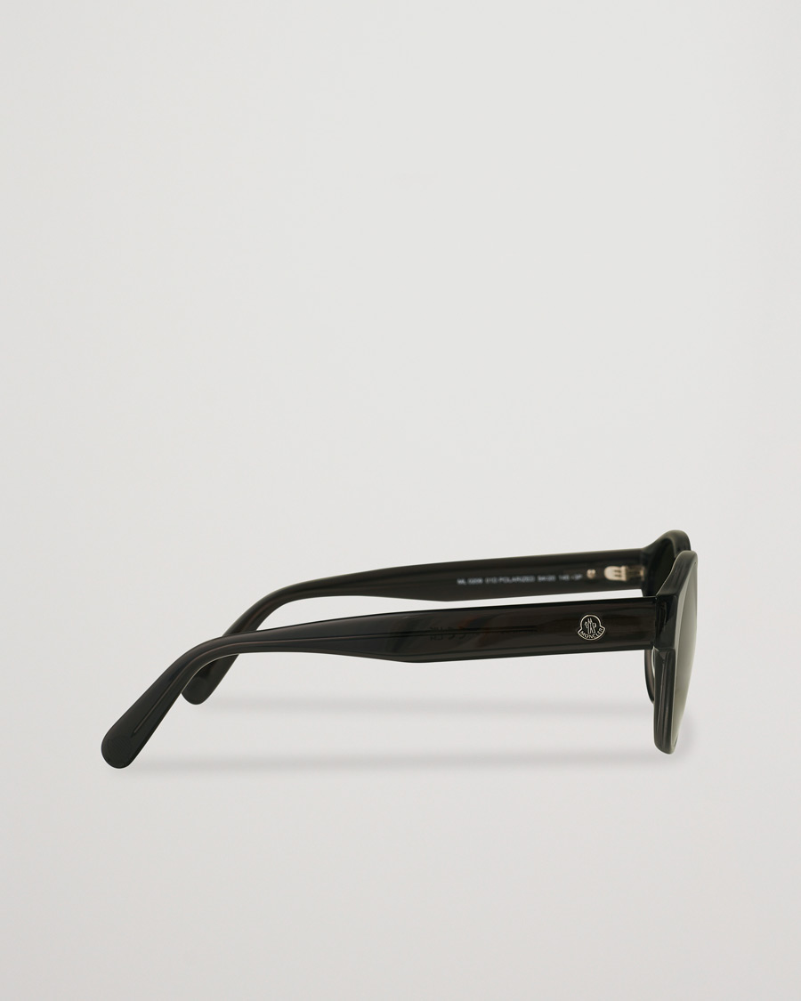 Herre | Moncler Lunettes ML0209 Polarized Sunglasses Shiny Black/Smoke | Moncler Lunettes | ML0209 Polarized Sunglasses Shiny Black/Smoke