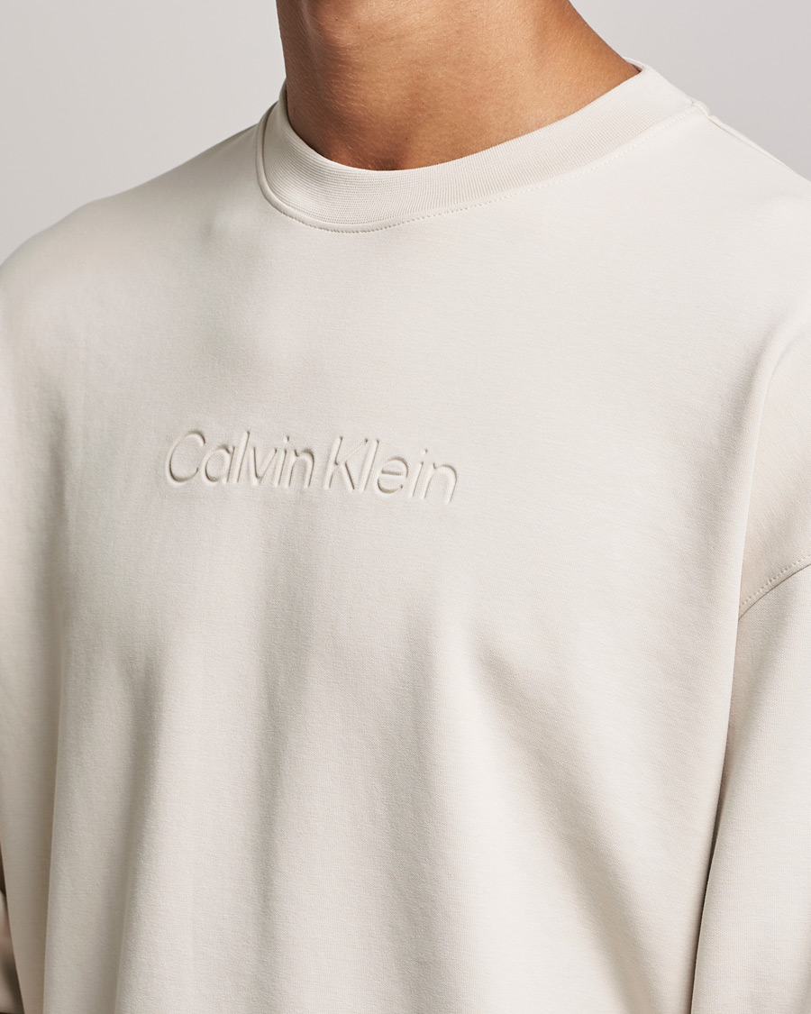 Herre | Gensere | Calvin Klein | Debossed Logo Crew Neck Sweatshirt Stony Beige