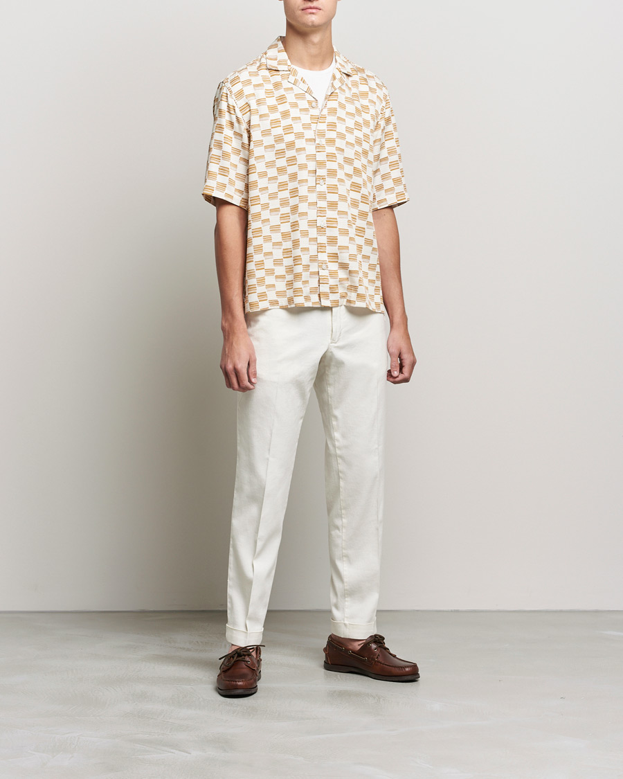Herre | Kortermede skjorter | BOSS | Lars Printed Resort Collar Short Sleeve Shirt Open Beige