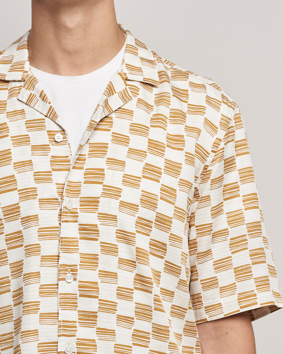 Herre | Skjorter | BOSS BLACK | BOSS Lars Printed Resort Collar Short Sleeve Shirt Open Beige