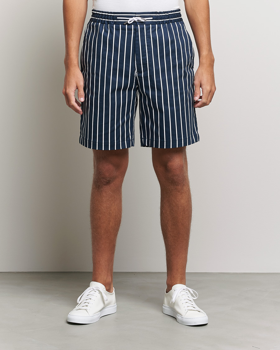 Herre | Shorts | J.Lindeberg | Earl Stripe Resort Shorts Navy