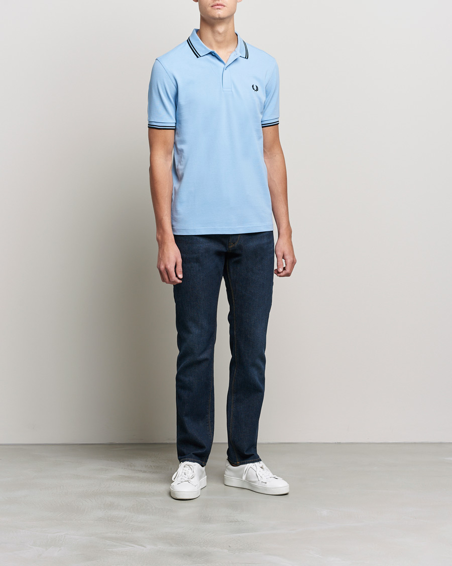 Herre | Pikéer | Fred Perry | Twin Tip Polo Sky Blue Black