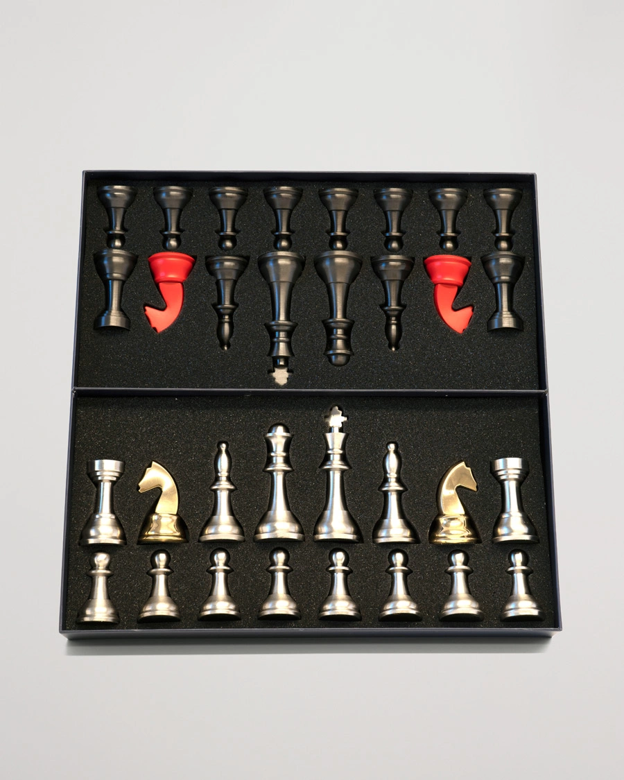 Herre |  | Authentic Models | Chess Set Metal 