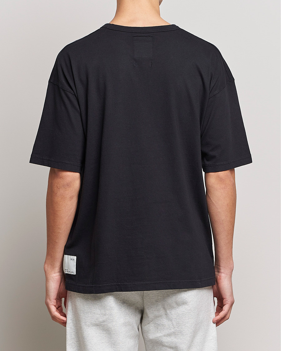 Herre | T-Shirts | Champion | Heritage Garment Dyed T-Shirt Black