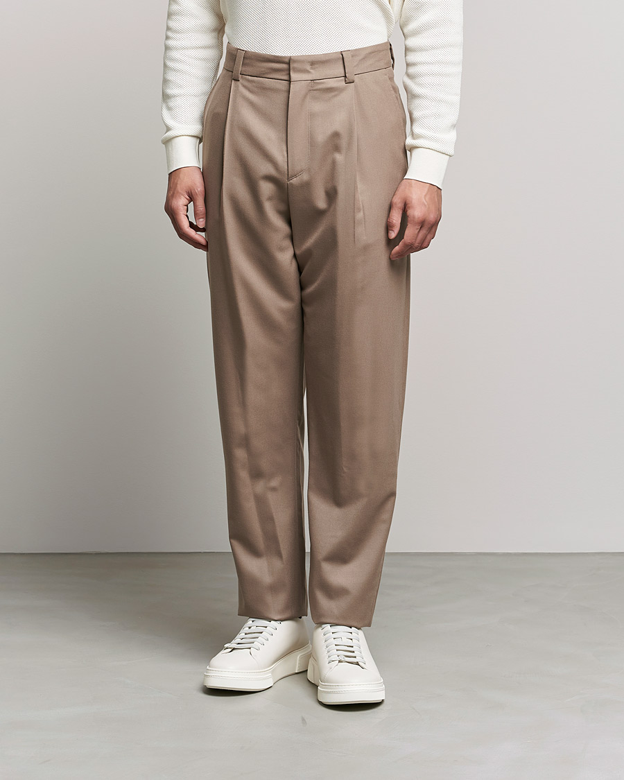 Herre | Flanellbukser | Giorgio Armani | Tapered Pleated Flannel Trousers Beige