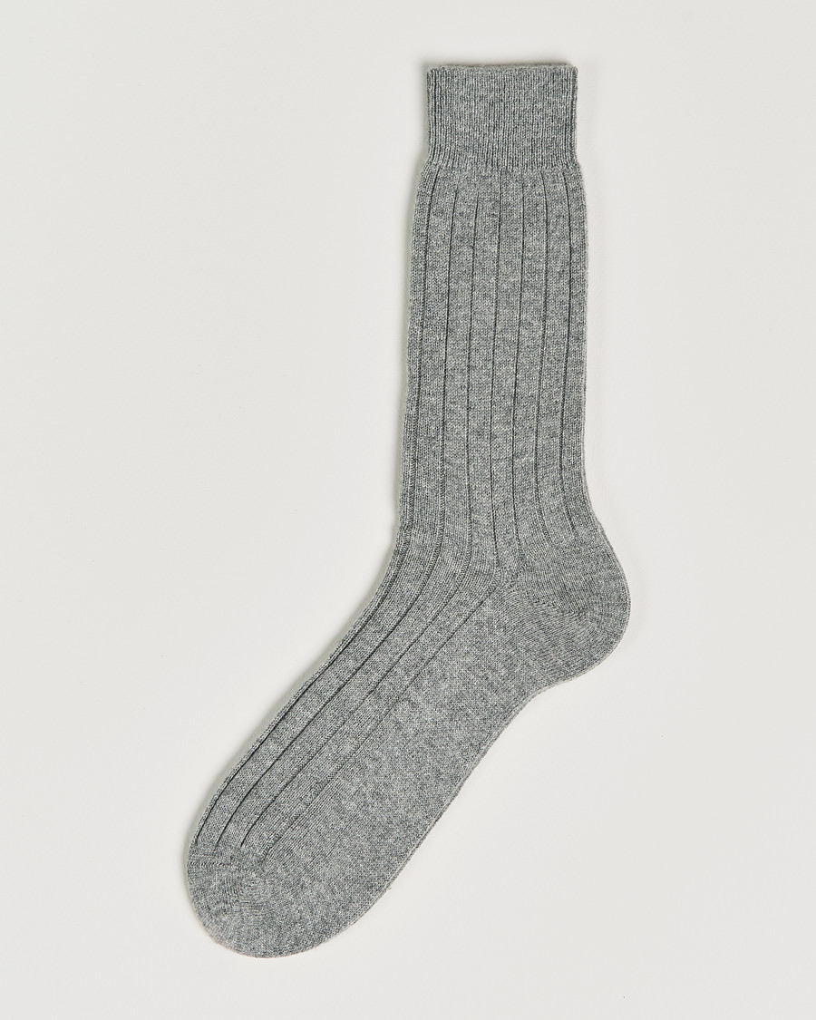 Herre | Undertøy | Bresciani | Pure Cashmere Ribbed Socks Light Grey