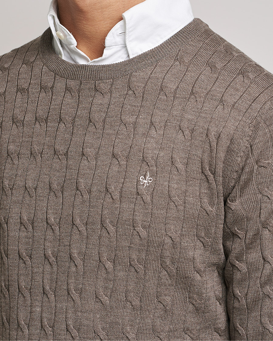 Herre | Gensere | Morris | Merino Cable Crew Neck Light Brown