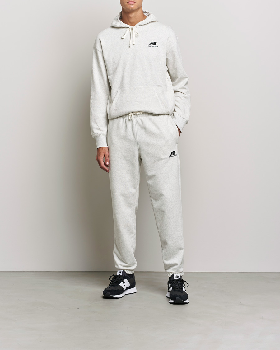 Herre | Bukser | New Balance | Essentials Sweatpants Sea Salt Heather