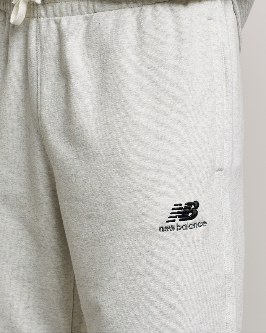 Herre | Bukser | New Balance | Essentials Sweatpants Sea Salt Heather