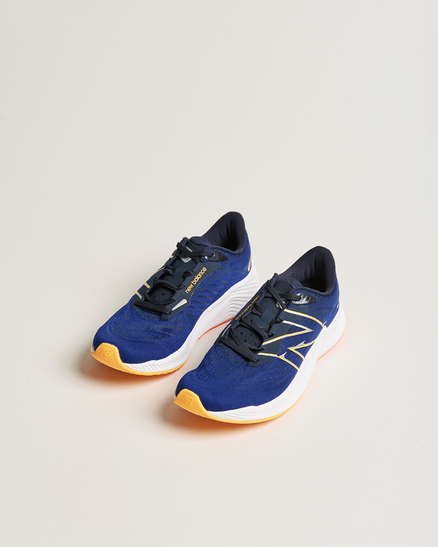 Herre | New Balance Running FuelCell Prism v2 Navy | New Balance Running | FuelCell Prism v2 Navy