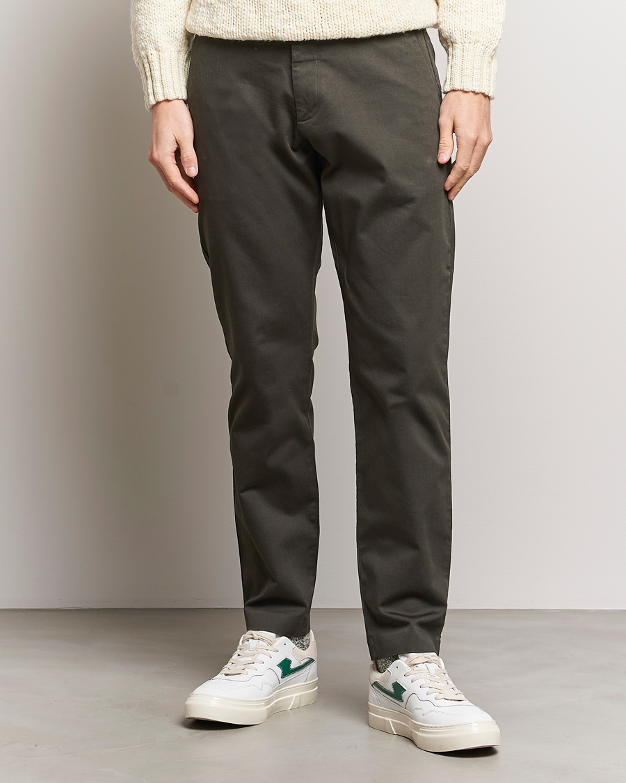 Herre | Avdelinger | NN07 | Theo Regular Fit Stretch Chinos Dark Army