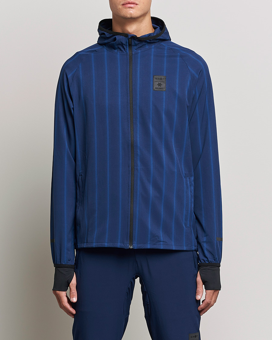 Herre | Gensere | NN07 | Pace Hooded Running Jacket Navy Stripe