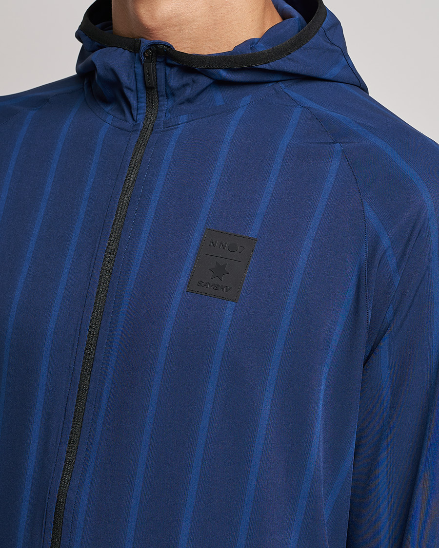 Herre | Gensere | NN07 | Pace Hooded Running Jacket Navy Stripe