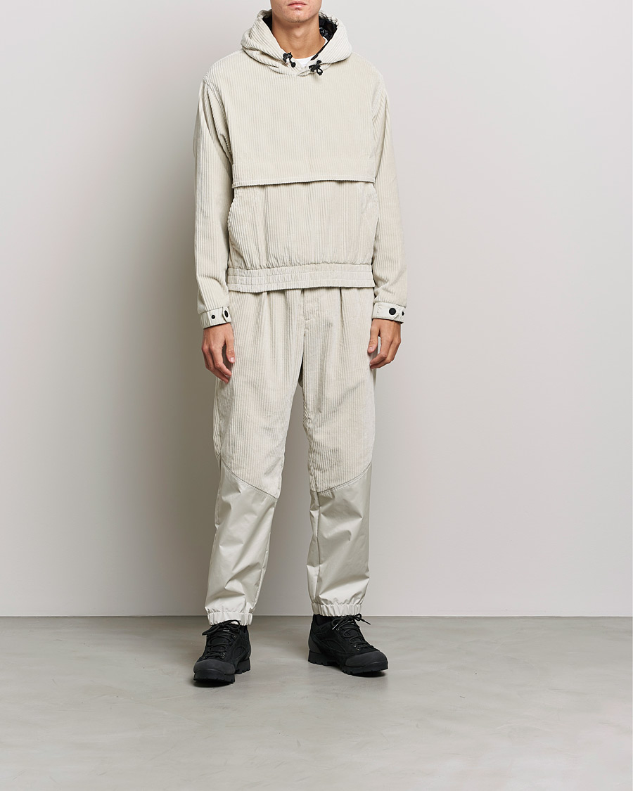 Herre | Moncler | Moncler Grenoble | Stretch Corduroy Hoodie Off White
