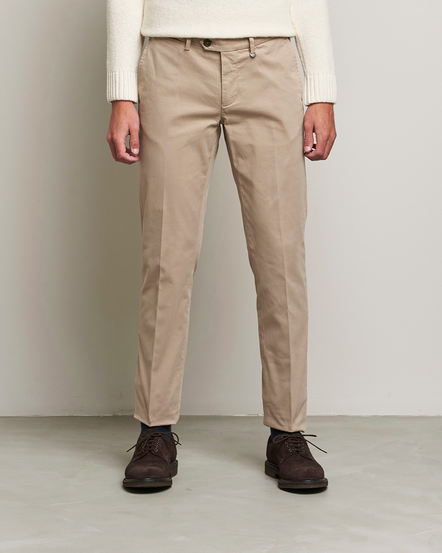 Herre |  | Canali | Slim Fit Twill Cotton Chinos Beige