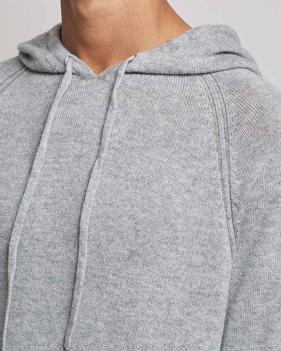 Herre | Gensere | Johnstons of Elgin | Seamless Cashmere Hoodie Silver