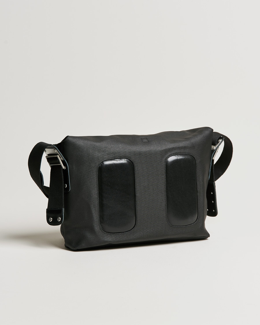 Herre | Skuldervesker | Brooks England | Barbican Cotton Canvas 13L Shoulder Bag Black