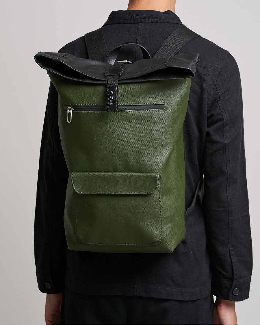 Herre | Brooks England Rivington Cotton Canvas 18L Rolltop Backpack Forest | Brooks England | Rivington Cotton Canvas 18L Rolltop Backpack Forest