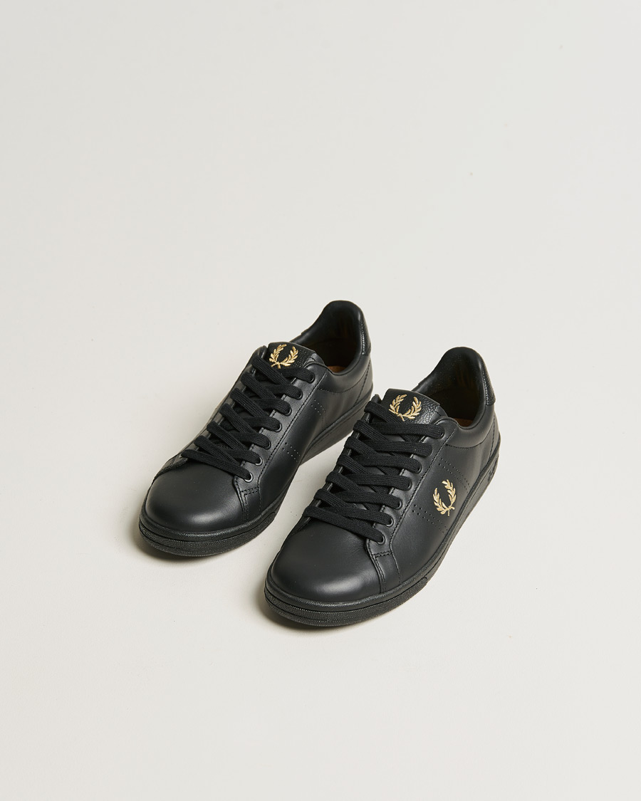 Herre |  | Fred Perry | B721 Leather Tab Sneaker Black Gold