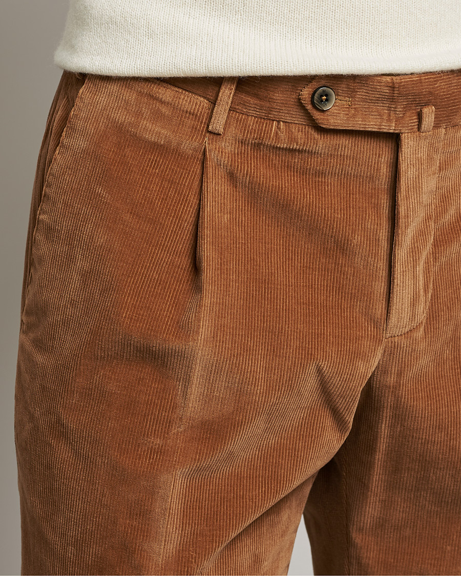 Herre | Bukser | PT01 | Slim Fit Pleated Corduroy Trousers Caramel