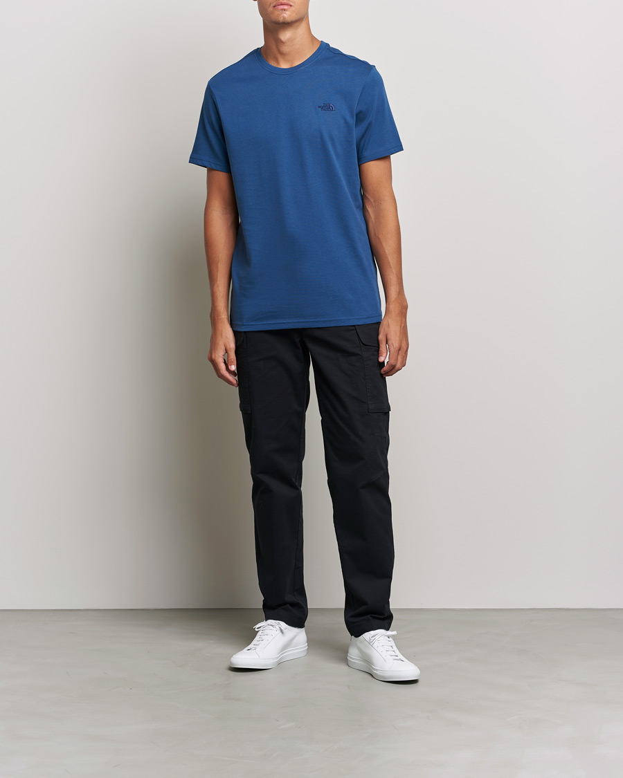 Herre | T-Shirts | The North Face | Premium Simple Logo Tee Navy