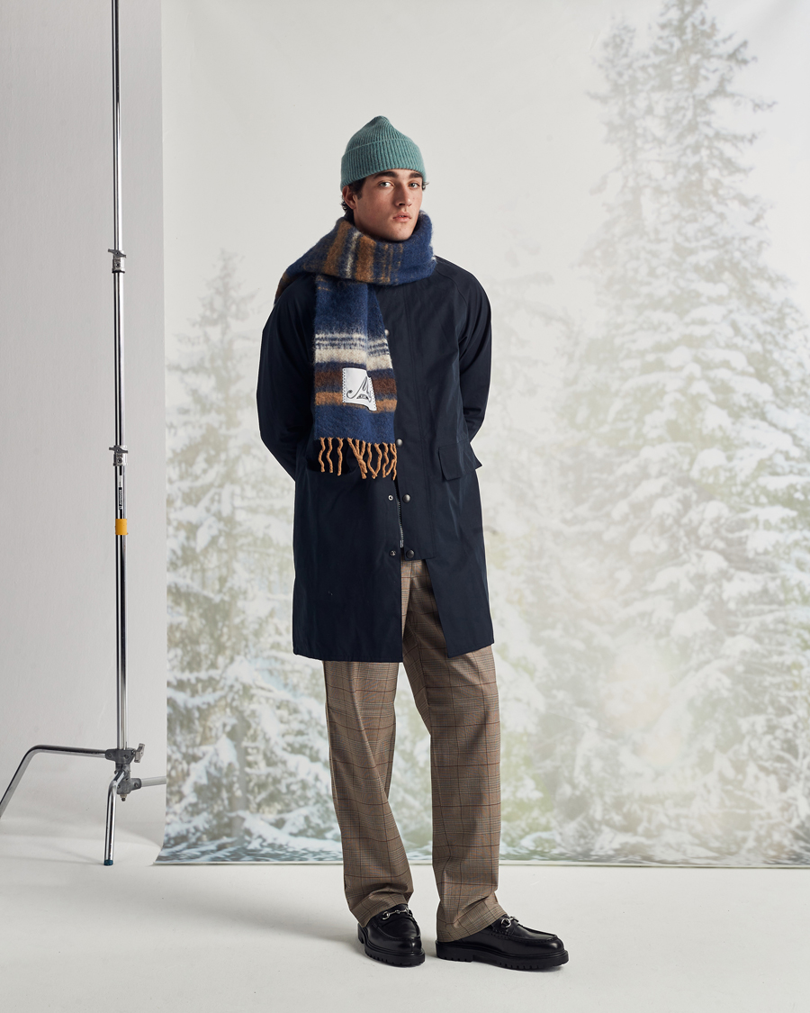 Herre | Jakker | Barbour White Label | Waterproof Slim Burghley Jacket Navy