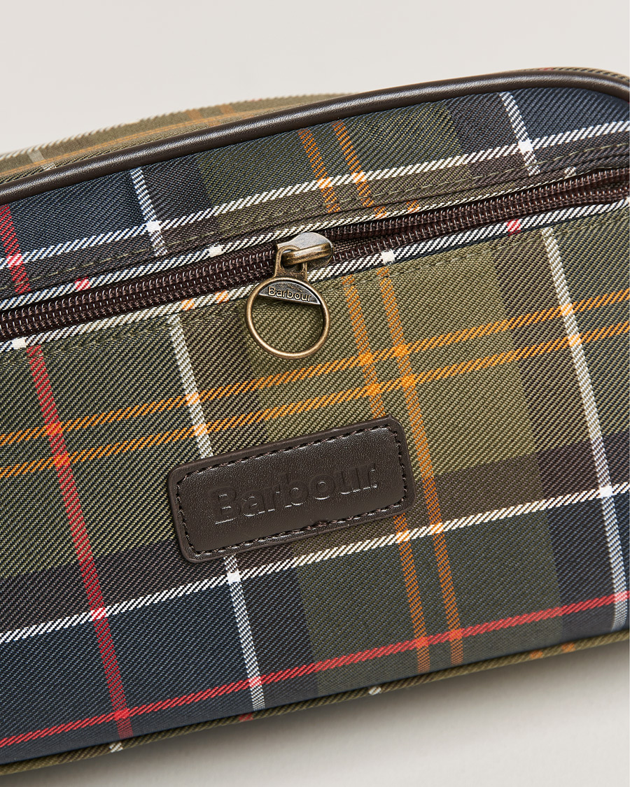 Herre | Barbour Lifestyle Nylon Tartan Washbag Classic Tartan | Barbour Lifestyle | Nylon Tartan Washbag Classic Tartan
