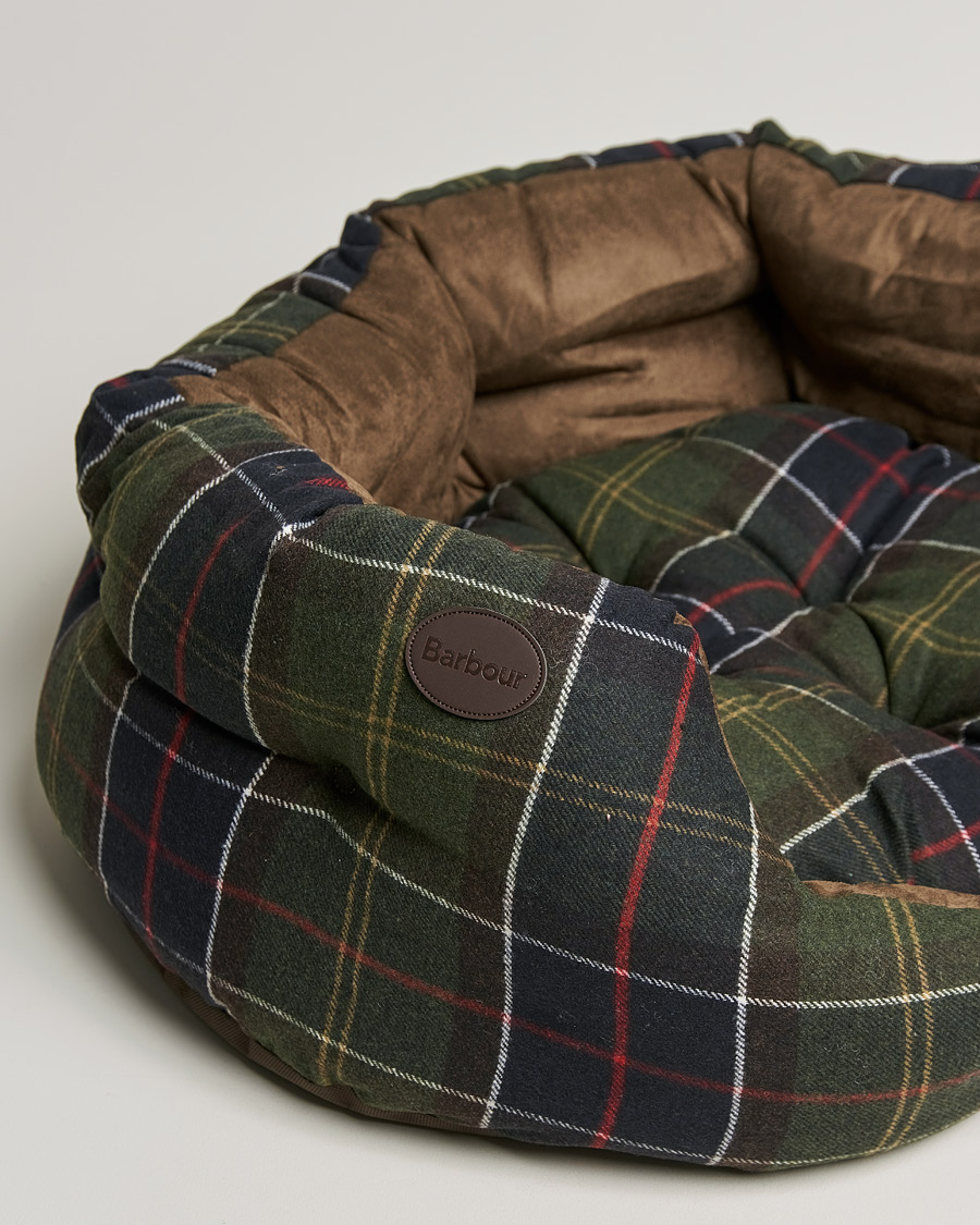 Herre |  | Barbour Lifestyle | Luxury Dog Bed 30' Classic Tartan