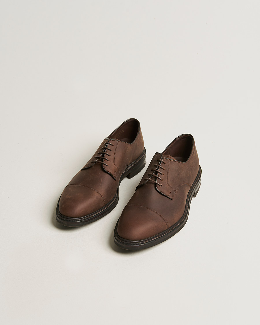 Herre | Loake 1880 | Loake 1880 | Ampleforth Oiled Nubuck Toe-Cap Derby Brown