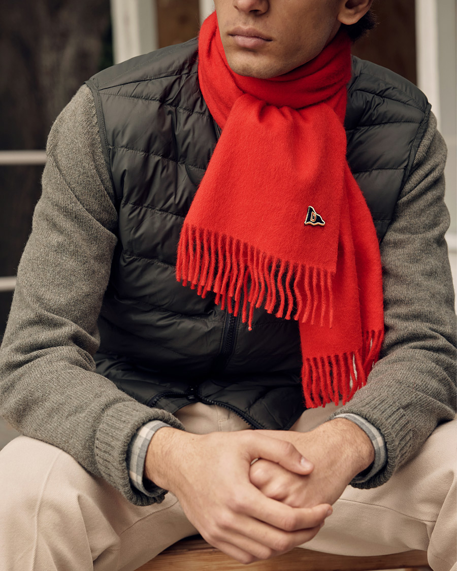 Herre | Drake's Geelongora Tasselled Scarf Red | Drake's | Geelongora Tasselled Scarf Red