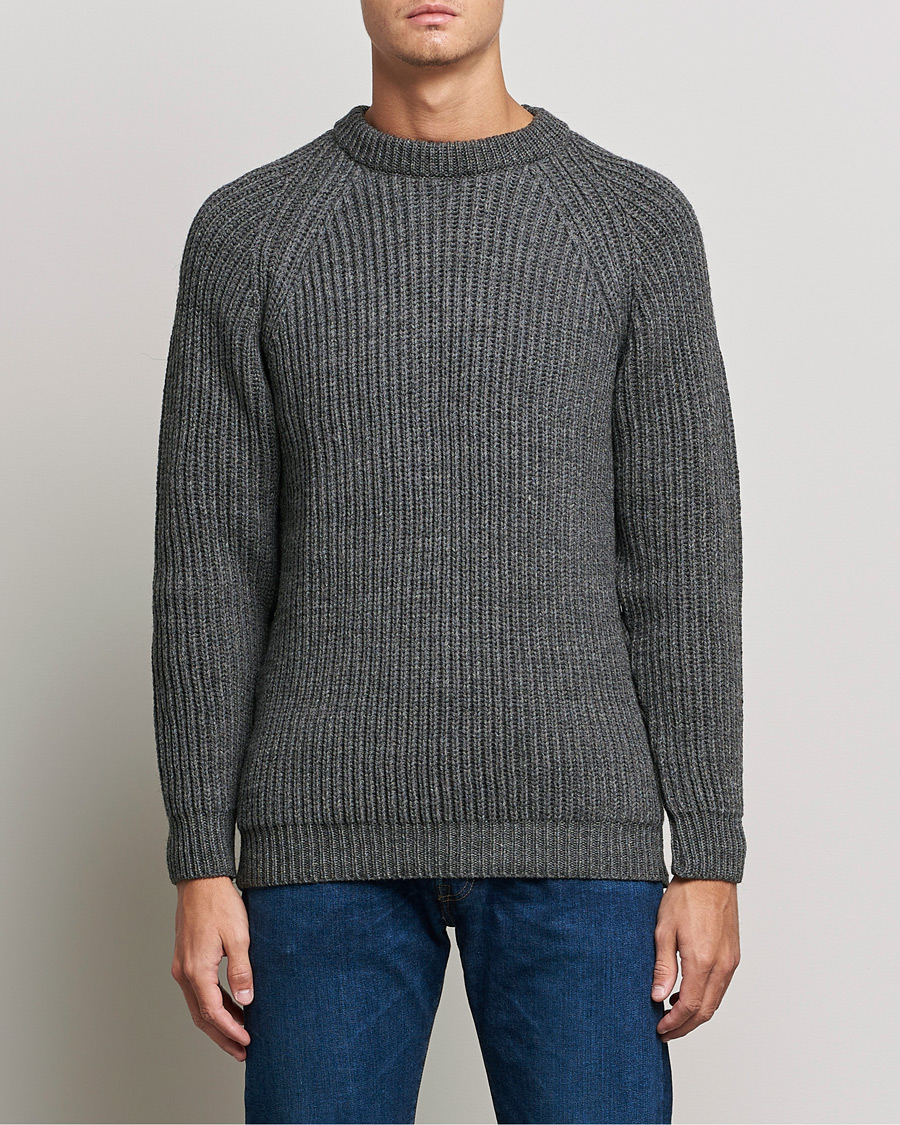 Herre | Gensere | Gloverall | Fisherman Rib Chunky Wool Crew Neck Grey