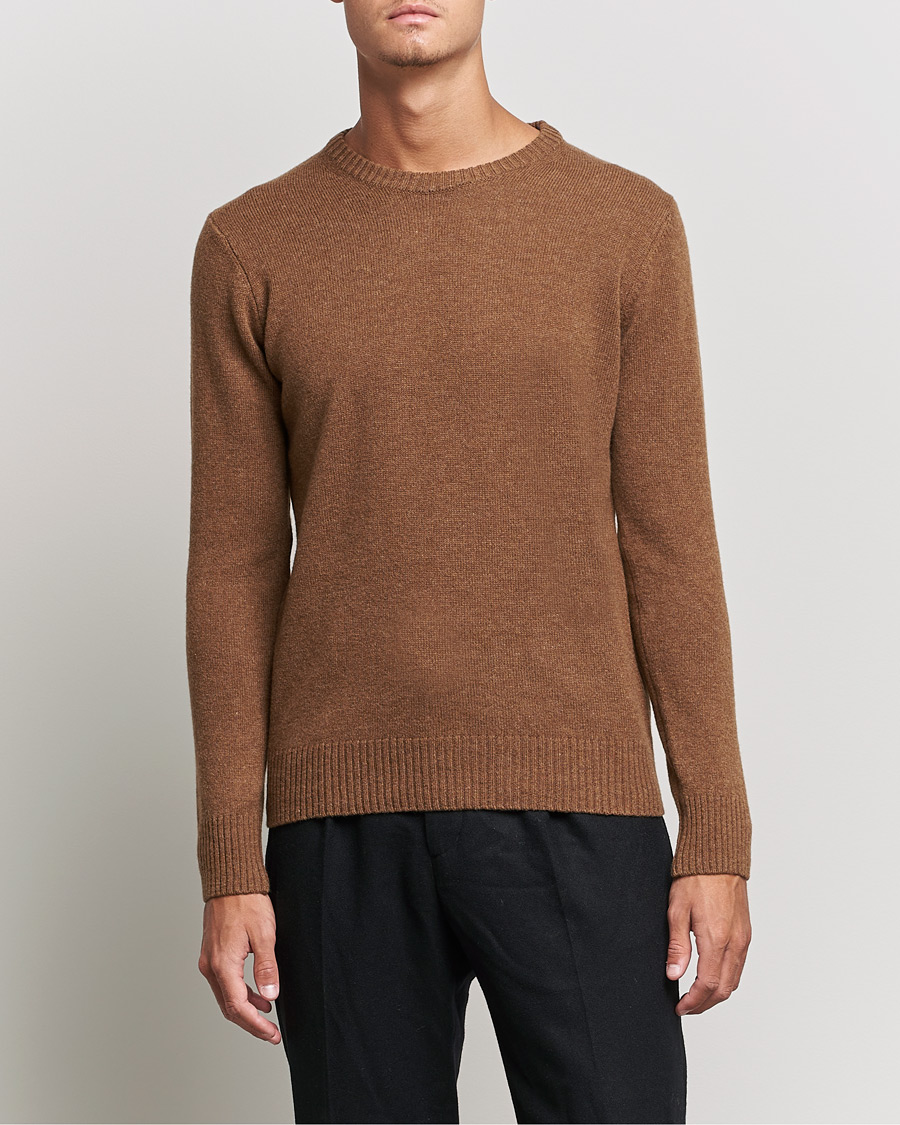 Herre | Gensere | Oscar Jacobson | Emerson Patch Wool Roundneck Brown