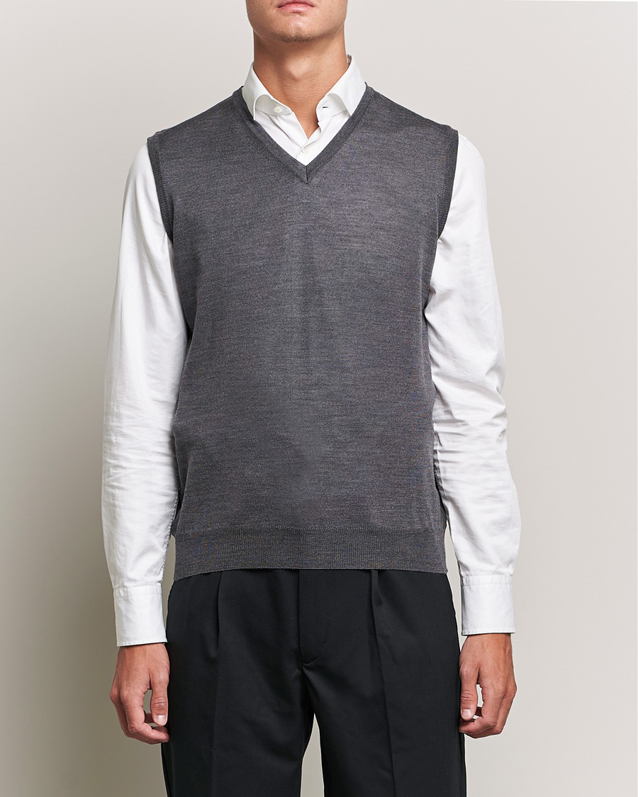 Herre | Gensere | Oscar Jacobson | Roger Extrafine Merino Vest Grey