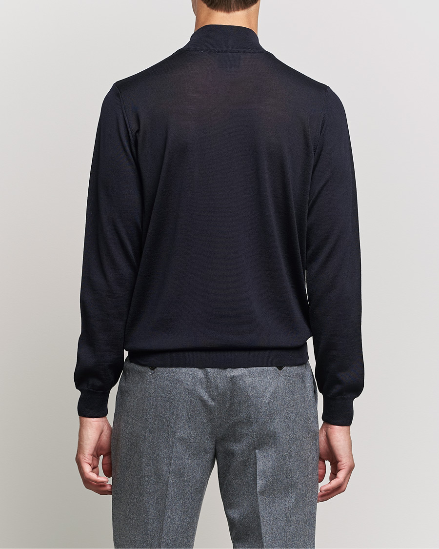 Herre | Gensere | Oscar Jacobson | Hilton Extrafine Merino Mock Neck Navy