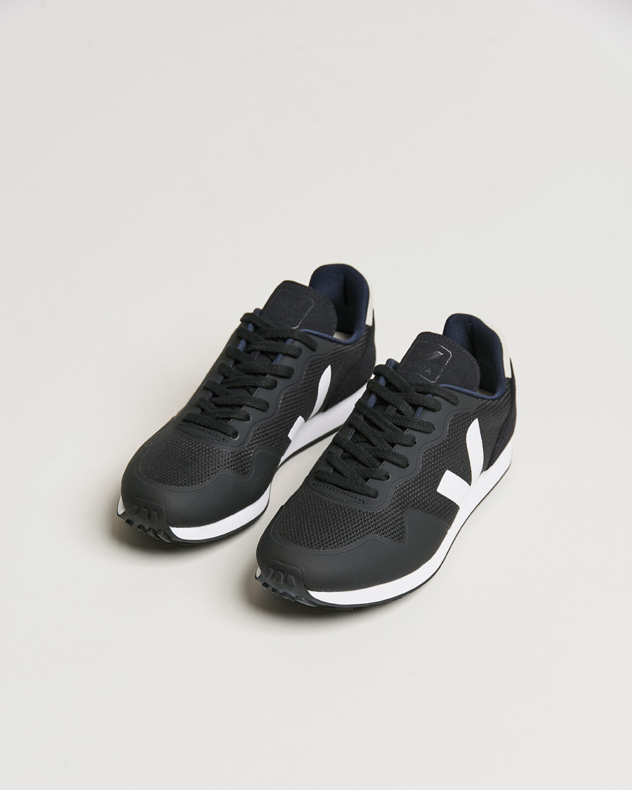 Herre | Veja SDU Vegan Running Sneaker Black White | Veja | SDU Vegan Running Sneaker Black White