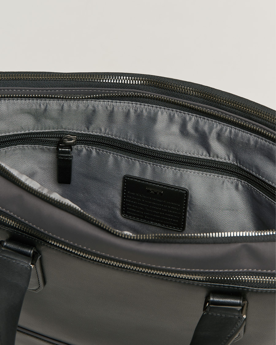 Herre | TUMI Harrison Sycamore Slim Brief Black/Iron | TUMI | Harrison Sycamore Slim Brief Black/Iron
